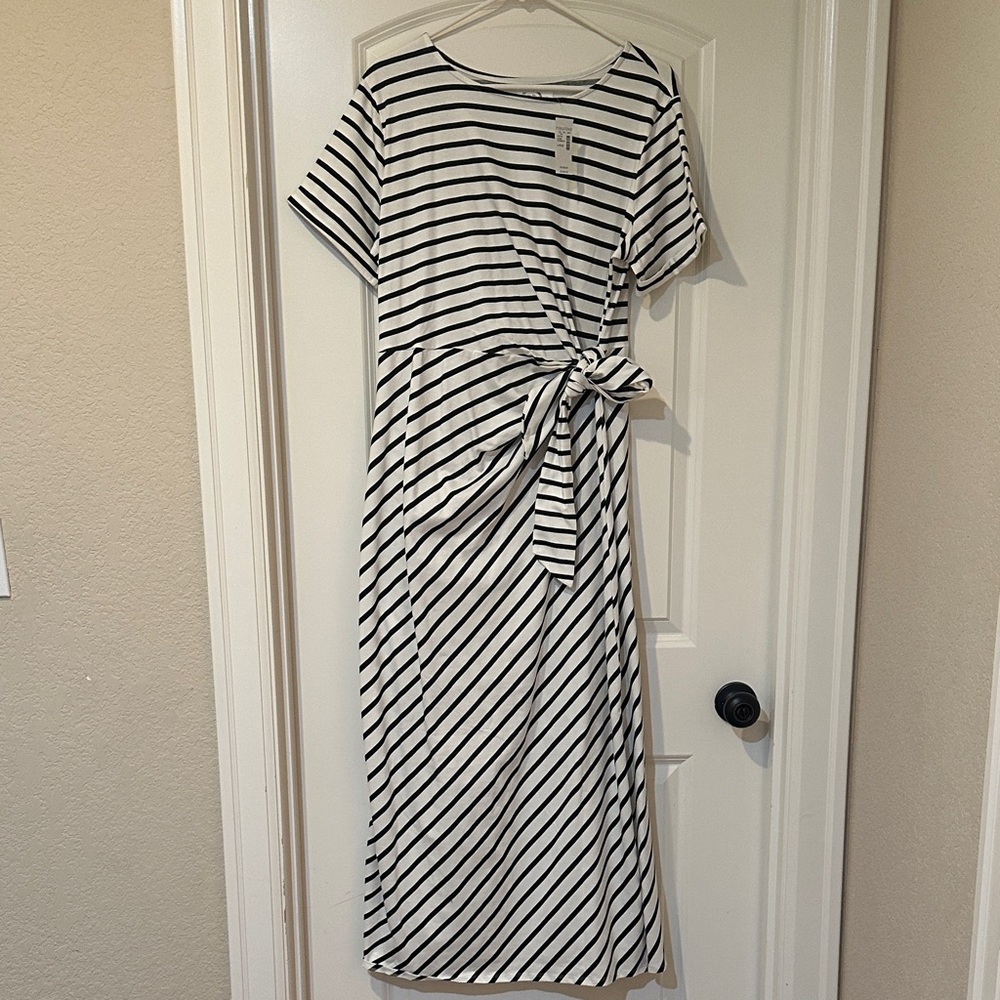 Maurices Black and White Stripped Dress, Large